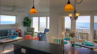 Oceans of Amelia #201 - 4