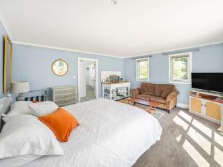 Cosy Guesthouse in Tranquil Puriri, Thames - 4