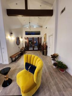 Entire Luxurious Vaulted Haven with Pool - 4