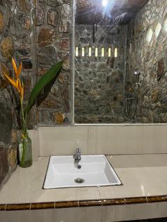 Rinte Green Village & Bukit Lawang Jungle Trekking - 6