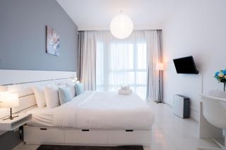 Modern City View Apartment - 5