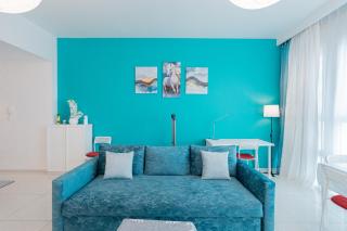 Modern City View Apartment - 1