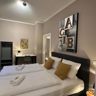 Uferresidenz Moderner Altbau, Kanalblick, Balkon, Parken - 1