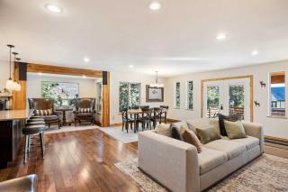 One-of-a-Kind Mountain Home in Park City - 6