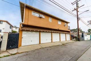 Spacious Two Bedroom in Santa Monica #E - 6