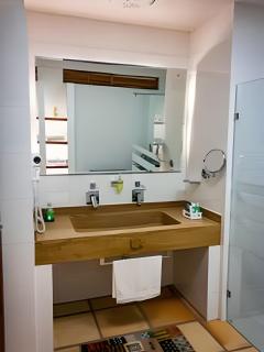 El Solaz By Honnor Living S1 - 7