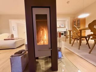 Cozy Kampenwand, 88qm Apartment mit Kamin, Bergblick, 2 Schlafzimmern, 2 Balkonen, zentral in Aschau im Chiemgau - 9