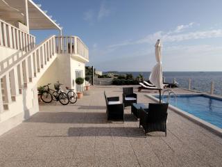 Holiday Home Gemütliches Ferienhaus Anamarija by Interhome - 2