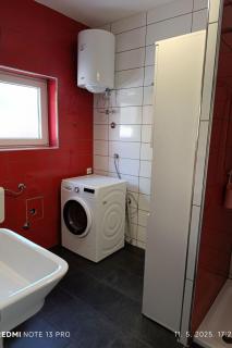 Apartment Apartment mit Terrasse by Interhome - 2