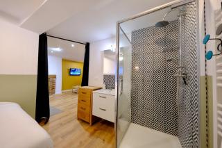 Elbeuf - Appartement moderne pour 4 - 9