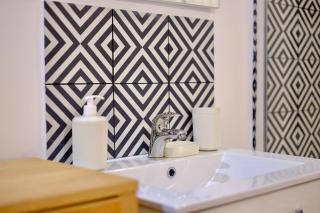 Elbeuf - Appartement moderne pour 4 - 7