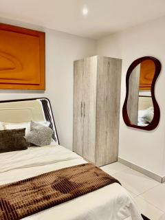 Bantree Apartments Luxury by Cozy - 1