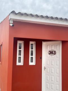 Casa com piscina e ar em todas as pecas - 4