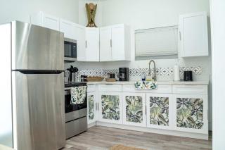 Havana Oh Na Na Unit C - 8