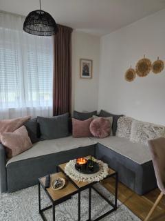 Verona Lakic Vrnjacka Banja - 0