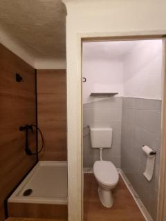 Vienna Gateway - Self Check-In 24 - free parking - 5