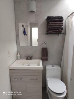 Casa en coto privado seguridad 24-7 - 7