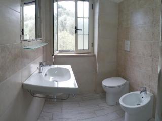 Apartment Zwei-Zimmer-Penthouse-Wohnung mit Terrasse mit Meerblick by Interhome - 3