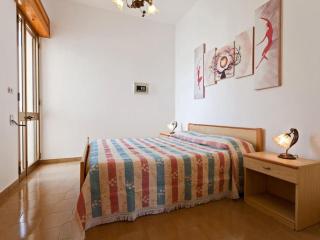 Apartment Helle Wohnung in Santa Maria al Bagno by Interhome - 1