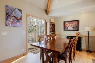 3 Mulligan Hot Tub on Private Deck - 2