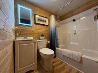 Stillwater - Waterfront Retreat for Nature Lovers and Couples - 3