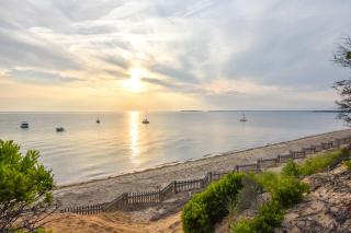 Stunning Water Views by Private Beach - 8