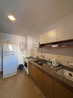 SIERRAS TRAVEL con cochera Y DOS aires acondicionados - 6