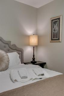 Dntn Melb 4bd 3ba Pool Sleeps 12 - Melbourne - 6