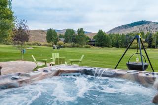 Fairway Twelve Retreat - 8