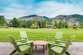 Fairway Twelve Retreat - 4