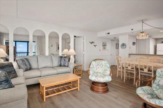 Beautiful Oceanfront 3 Bedroom Rainbow Condo with Outdoor Pool! - 5