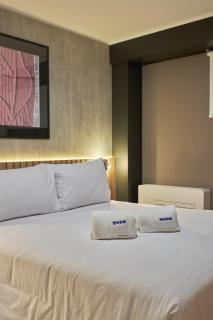 Larco Prime Suites - Pool, Gym & Coworking - 9