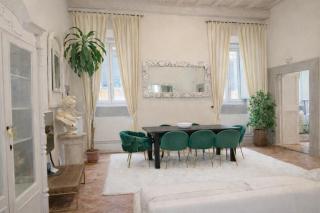 Luxury Apartment in Via dei Cartari Spacious, Elegant, Central Rome - 9