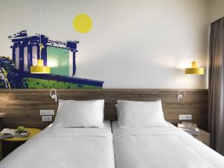 ibis Styles Athens Routes - Athen - 1