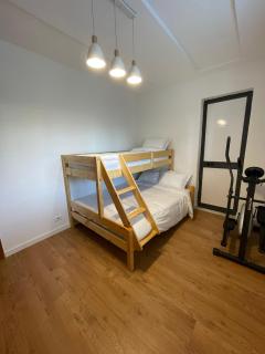 Proper Apartment 1 - 5