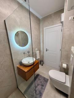 Proper Apartment 1 - 6