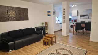 FORUZ - Apartment mit Balkon & TG-Stellplatz - 9