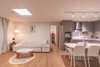 서울, 마곡, 공항 접근성 좋은 넓고 조용한 3룸 숙소 - 8