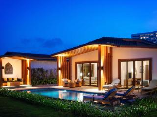 Mövenpick Resort Cam Ranh - 1