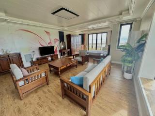 Seaview Garden Hotel & Residences - Trinity - 1