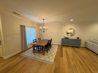 Modern 3BR 3BA Condo Spacious and Upscale - 7