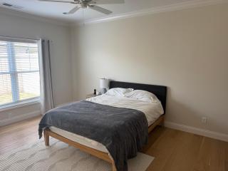 Modern 3BR 3BA Condo Spacious and Upscale - 2