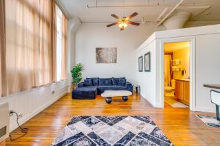 Explore Corktown Updated Loft Next to Riverwalk! - 7