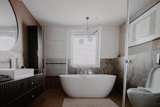 Metropolitan Apartment - Large, City Center & Parking - 4