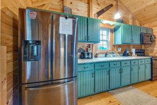 Explore Mammoth Cave Cabin with Fire Pit and Grill! - 2