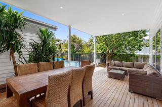 Seaview Apollo Escape - BYO Linen - 4