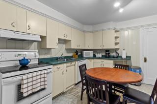 Midstream Premier 2BR Wi-Fi Parking - 5