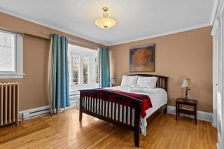 Midstream Premier 2BR Wi-Fi Parking - 8