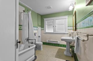 Midstream Premier 2BR Wi-Fi Parking - 7