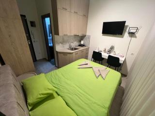 Aristotelous Square Apartment - 2